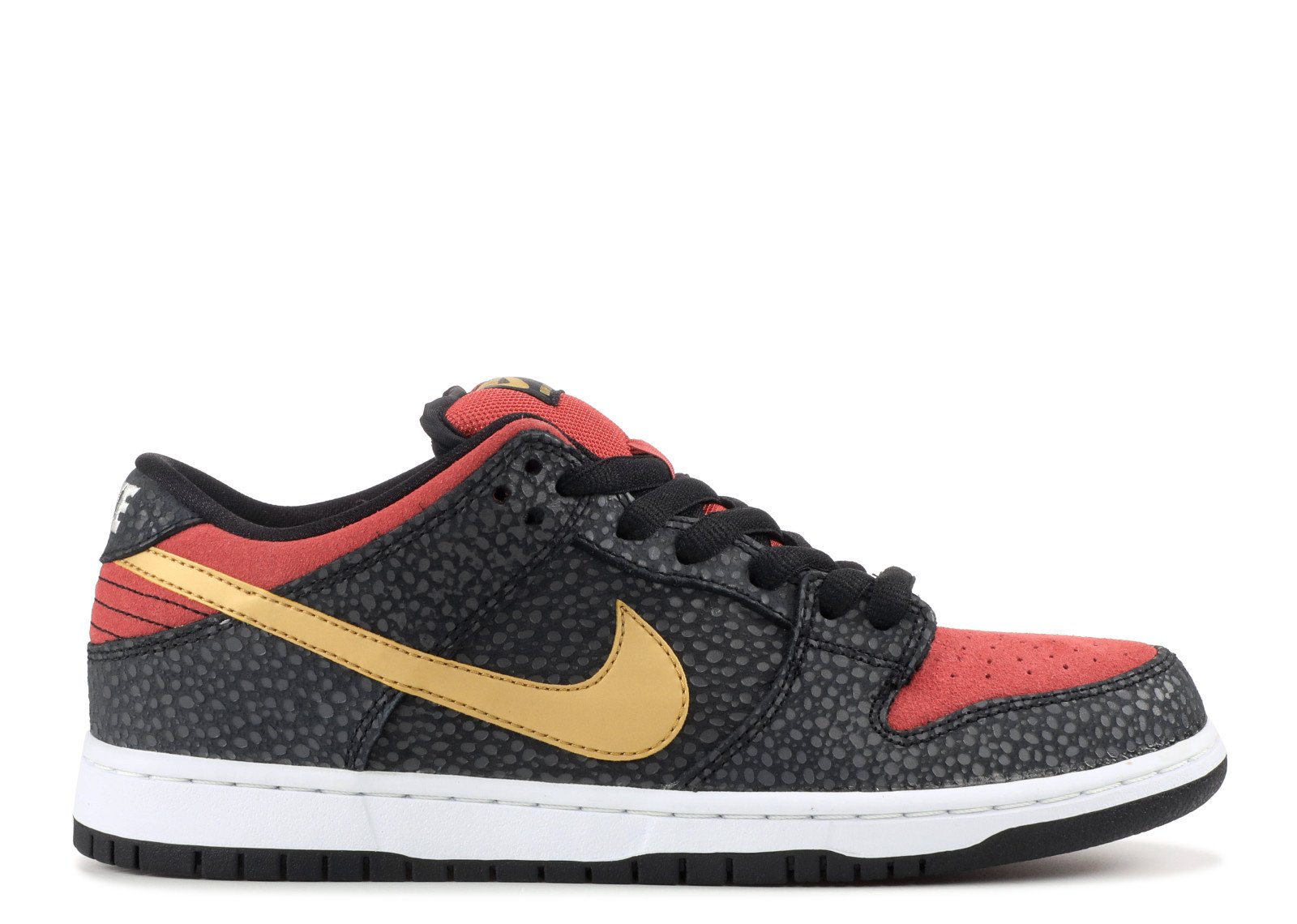 nike sb dunk low walk of fame
